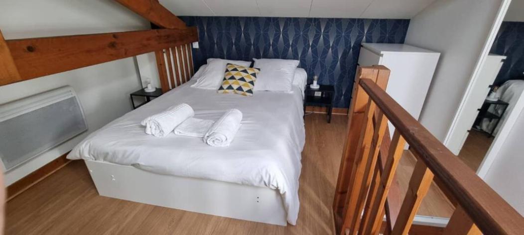 Appartement T2- Le Bon Accueil / Wifi / Parking Angouleme Exterior photo